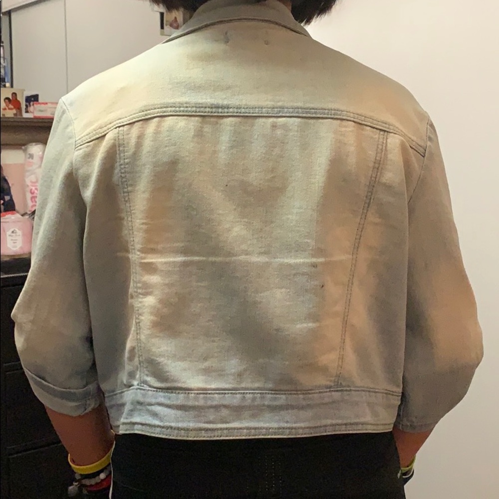 Jean jacket - Picture 2 of 4